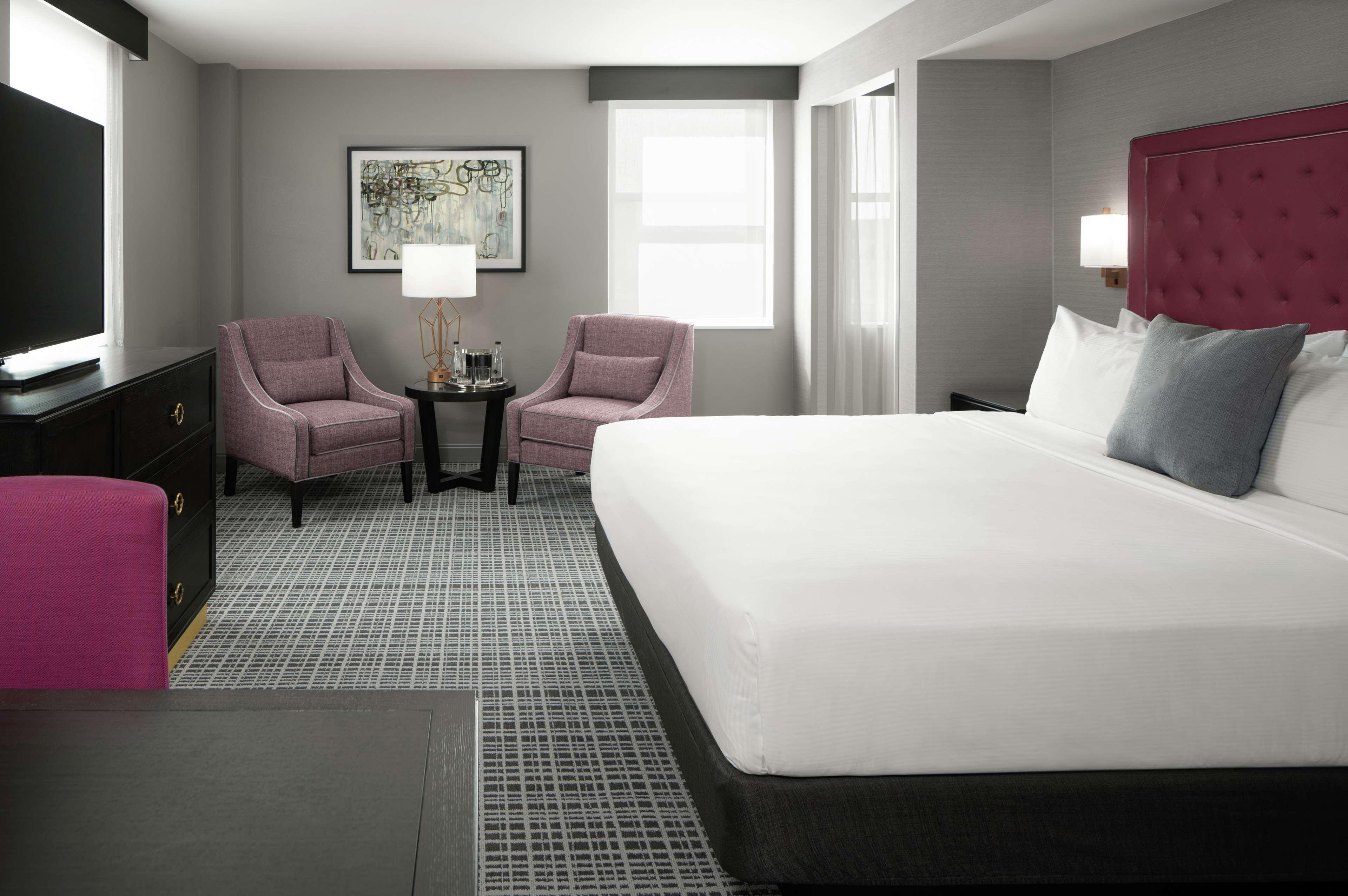 The Axis Moline Hotel, Tapestry Collection By Hilton Dış mekan fotoğraf