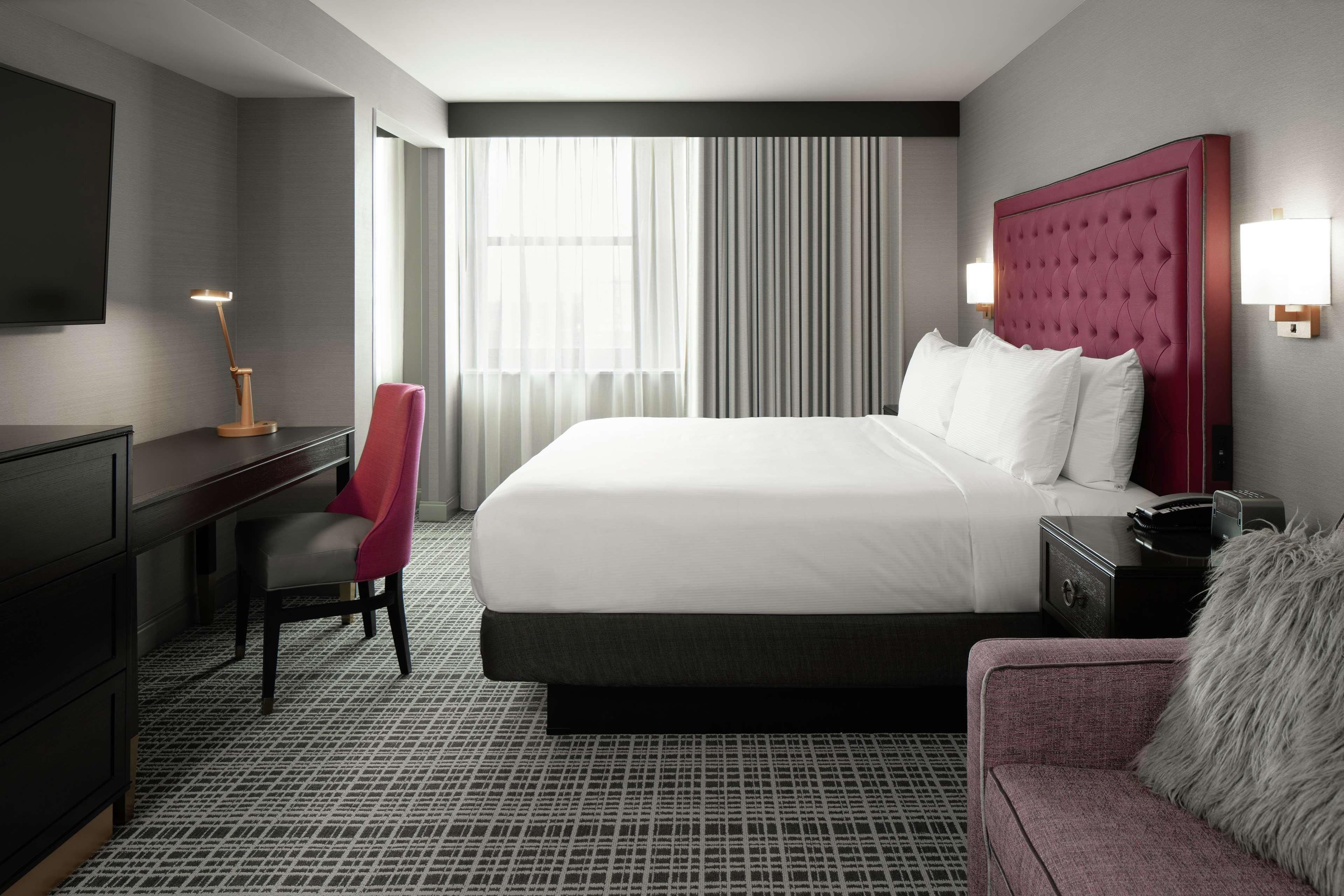 The Axis Moline Hotel, Tapestry Collection By Hilton Dış mekan fotoğraf