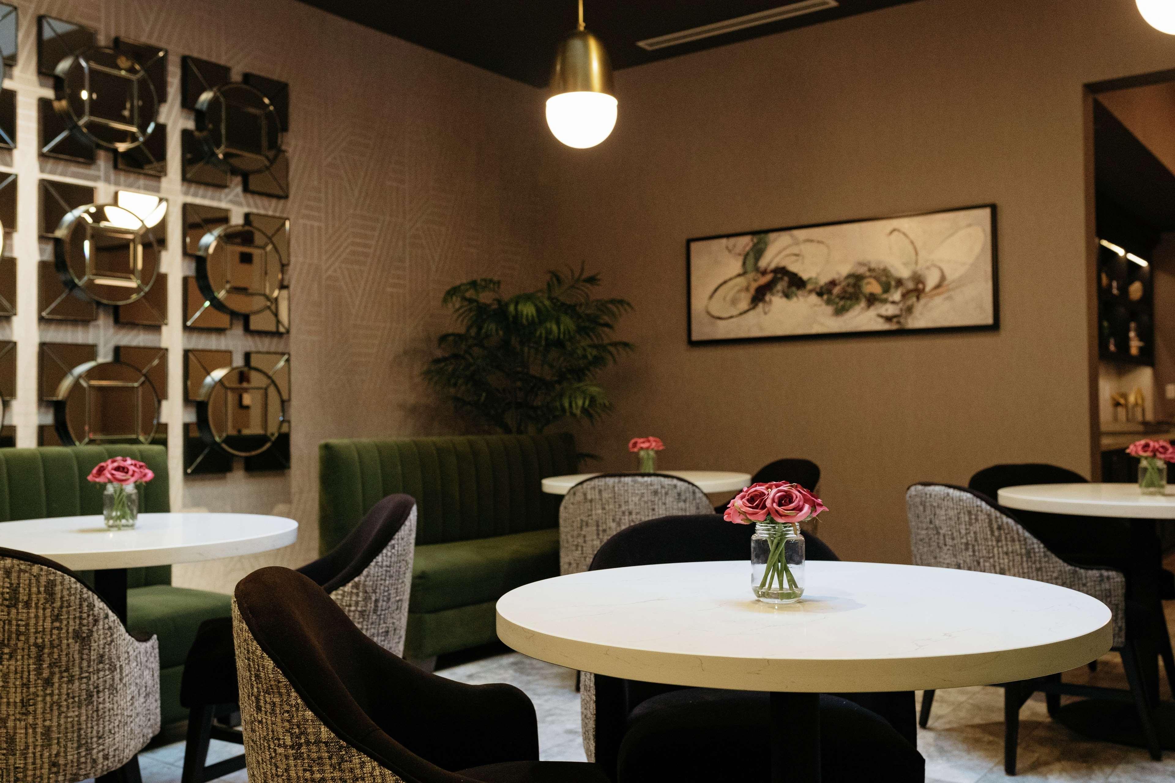 The Axis Moline Hotel, Tapestry Collection By Hilton Dış mekan fotoğraf